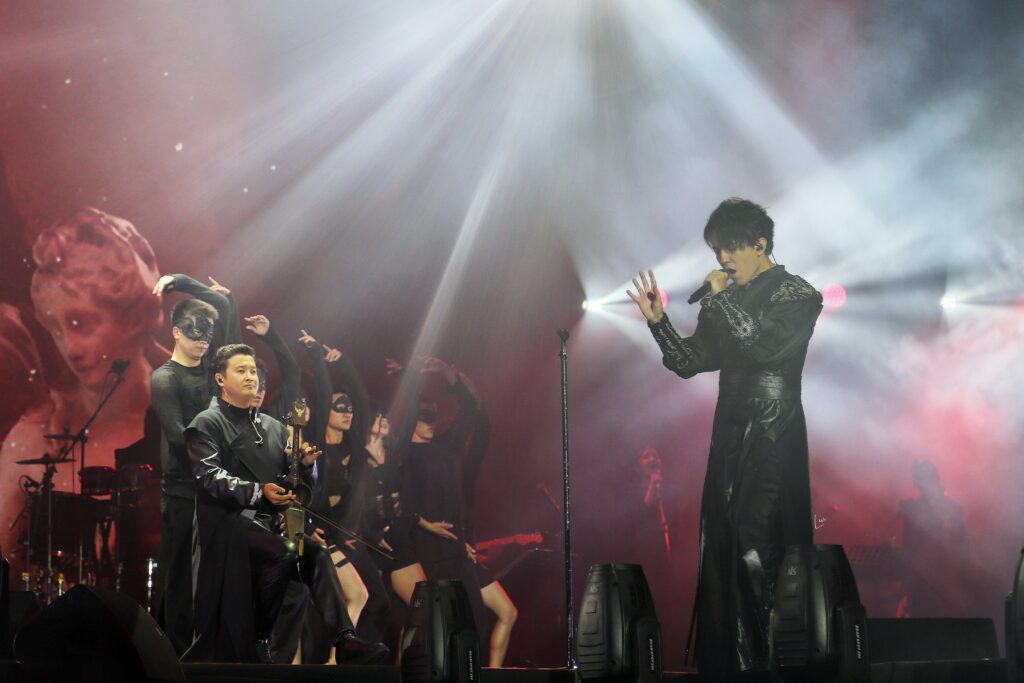 Dimash Qudaibergen Kuala Lumpur Malaysia Olzhas Qurmanbek