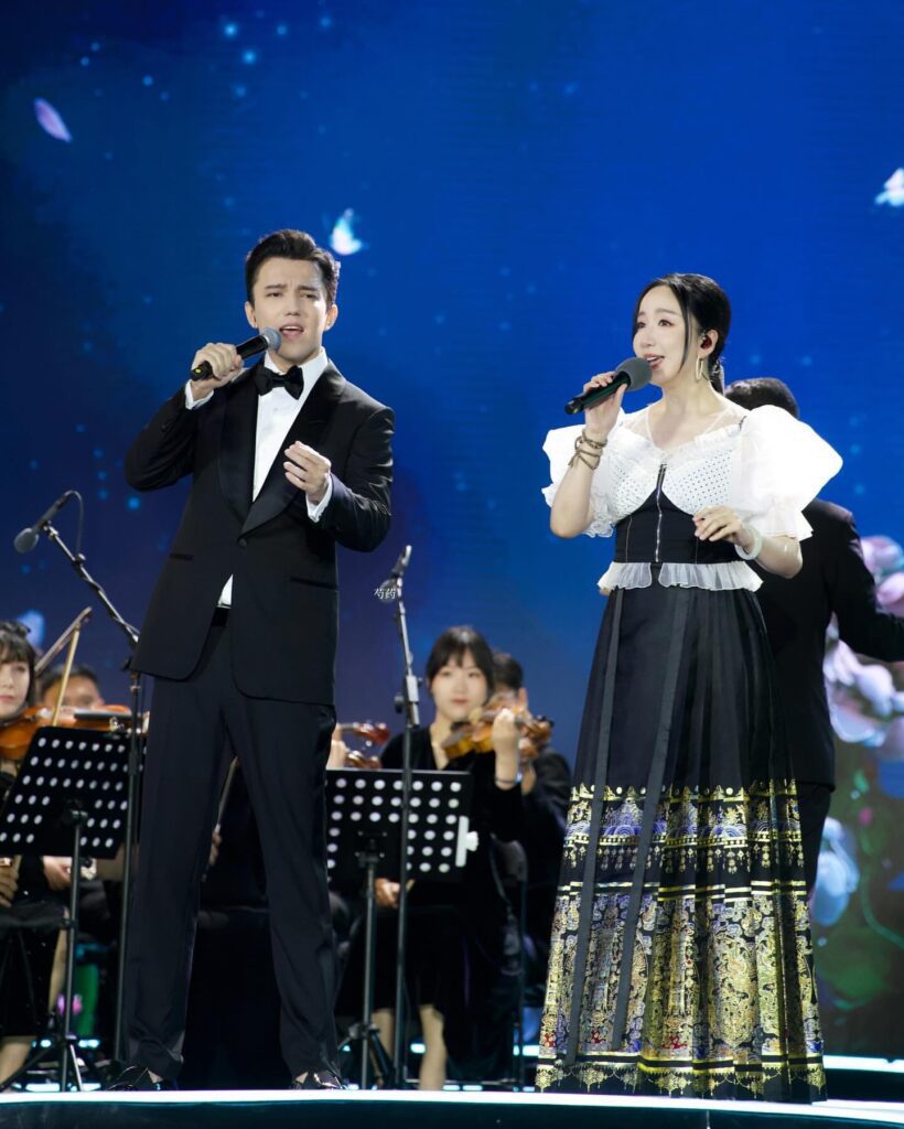 Dimash performed at Hainan Island International Film Festival (HIIFF) on December 16, 2023