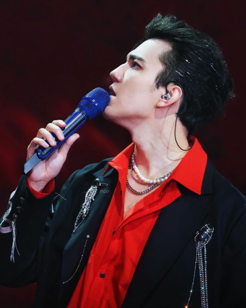 Dimash Qudaibergen