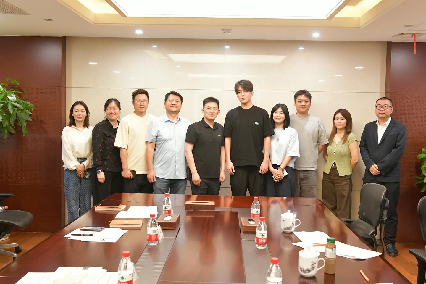 Dimash Qudaibergen and Hunan TV Launch Voice Beyond Horizon